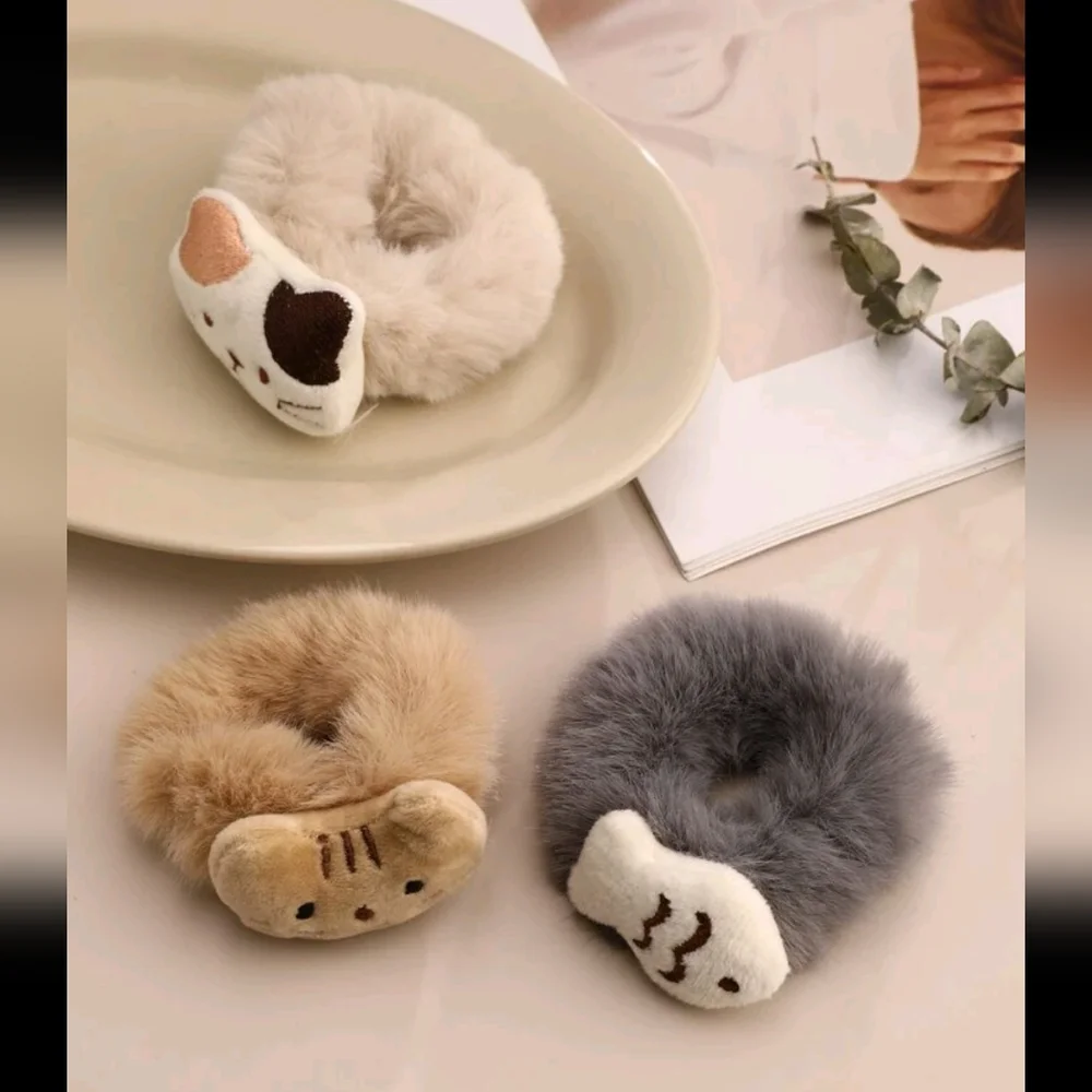 Cat & Fish Fuzzy Plush Hairbands - Picture 4 of 5
